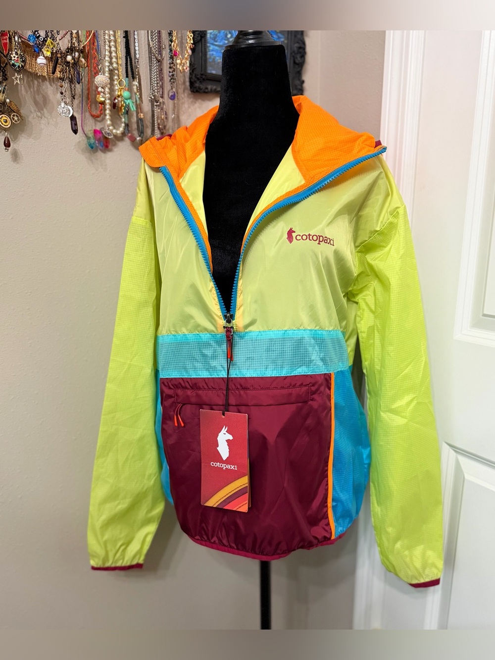 🧡 Cotopaxi Jacket